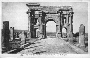TIMGAD ARC DE TRAJEAN2